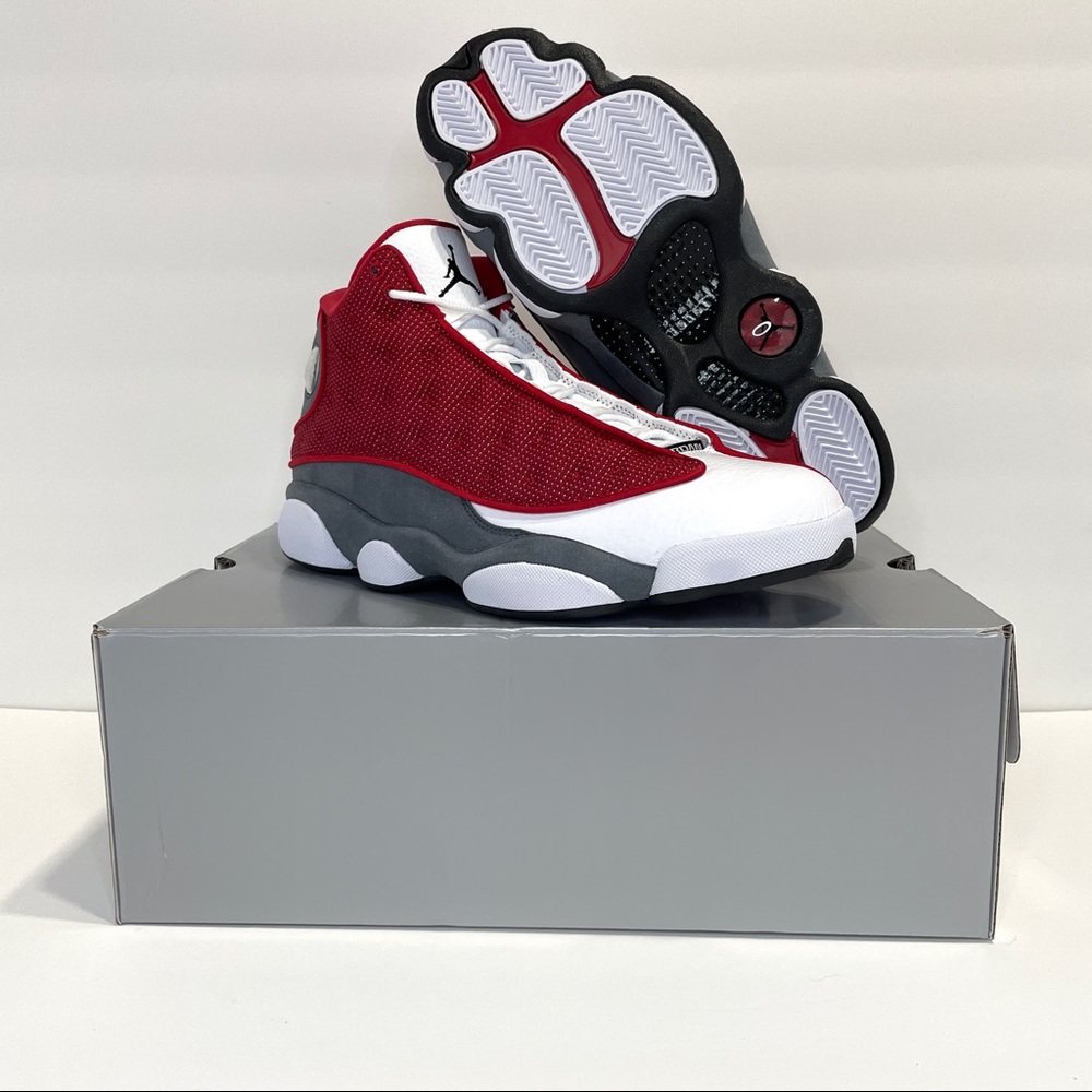 SOLDJordan 13 Retro Red Flint